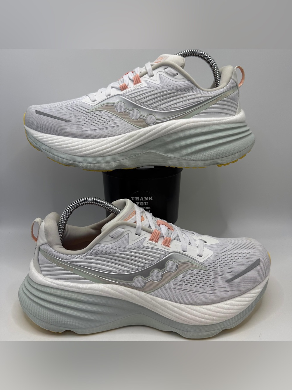 🚫SOLD - NO AVAILABLE Saucony Hurricane 24 Running Shoes Women’s US 10 White